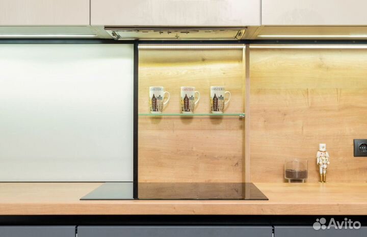 Кухня в потолок на заказ в Севастополе