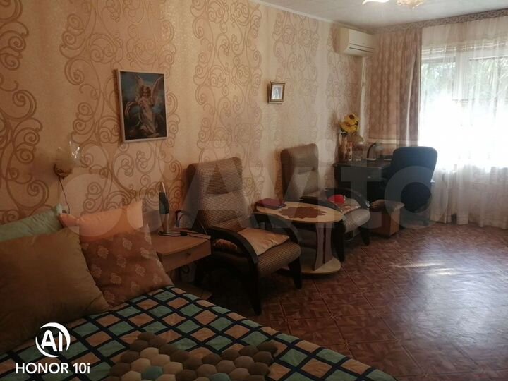 4-к. квартира, 100 м², 1/5 эт.