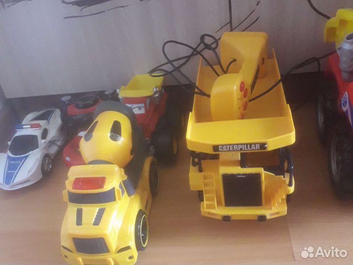 Машинки интерактивные