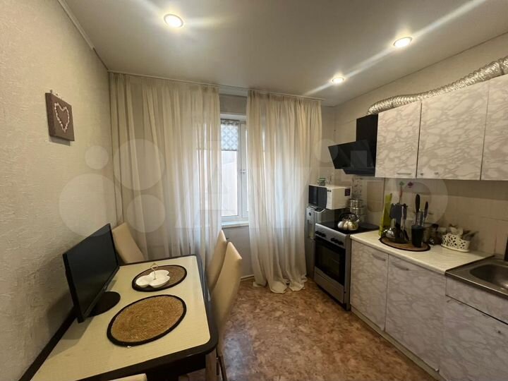 3-к. квартира, 61 м², 9/9 эт.