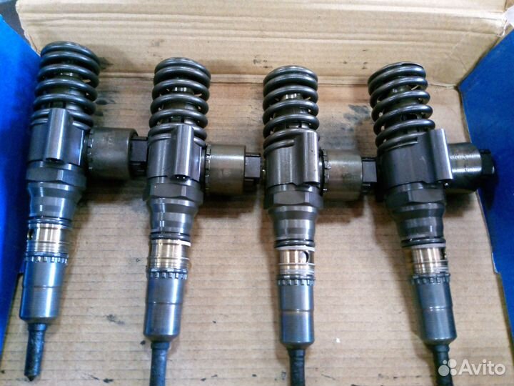 Насос Форсунки volkswagen b6 bkp 2,0