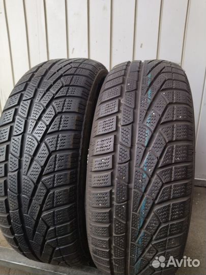Pirelli Winter Sottozero 210 195/55 R16