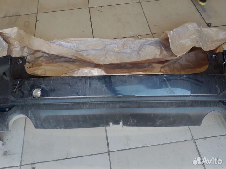 Задний бампер