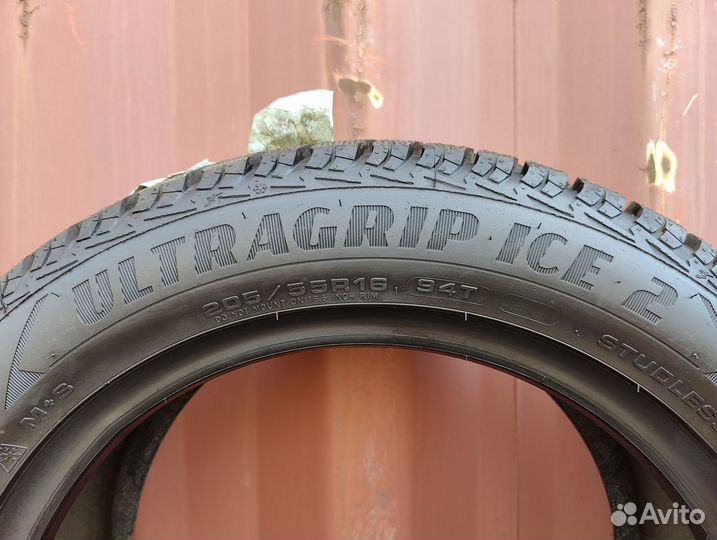 Goodyear UltraGrip Ice 2 205/55 R16 94T