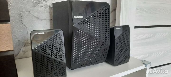 Продам музыкальную колонку