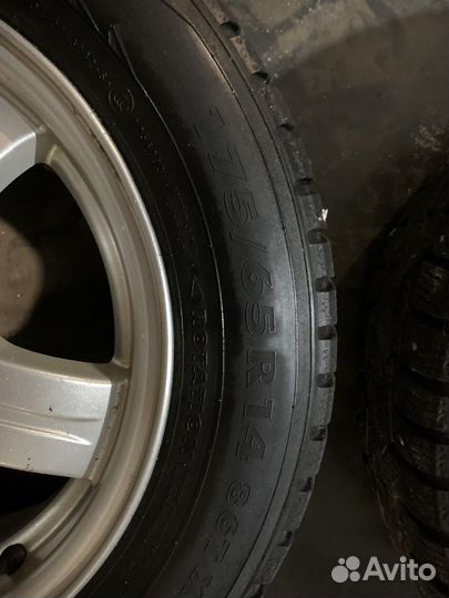 Колеса r 14 зимние статусы 4шт