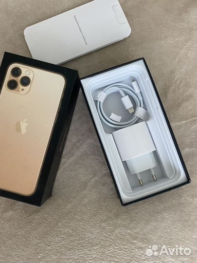 Быстрая зарядка на iPhone 20W Оригинал