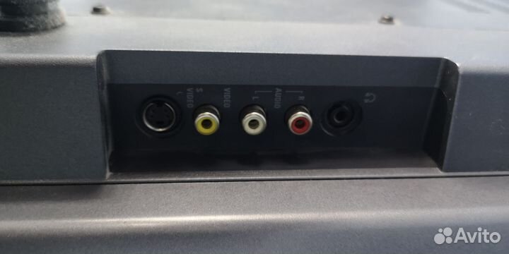 Philips 32 дюйма 32PF9976
