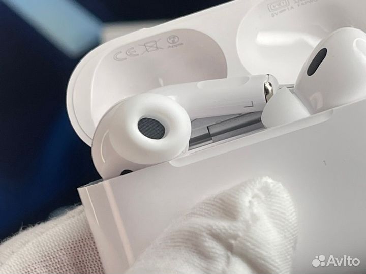 Apple AirPods Pro 2 (новые)