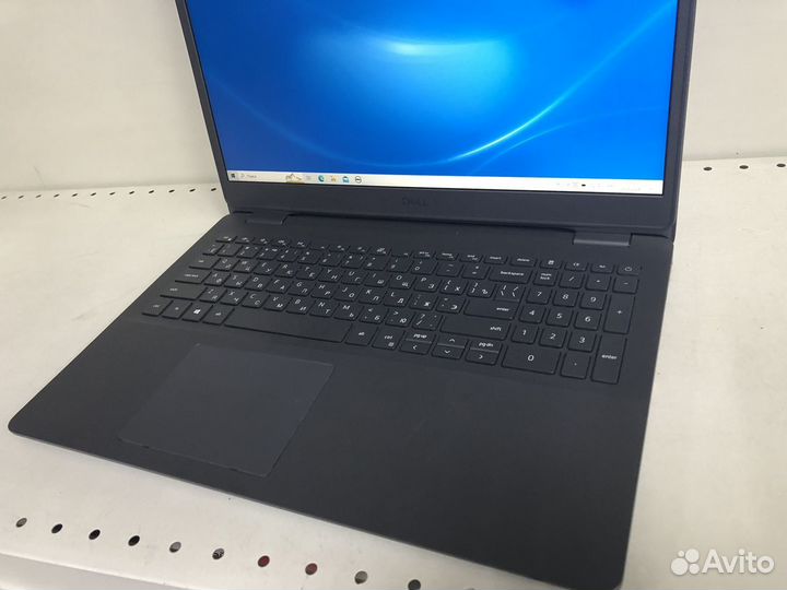 Ноутбук Dell vostro 3500-5698