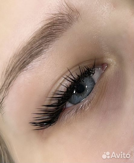 Наращивание ресниц