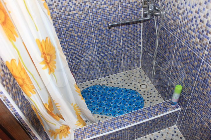 Комната 18 м², 2/2 эт.