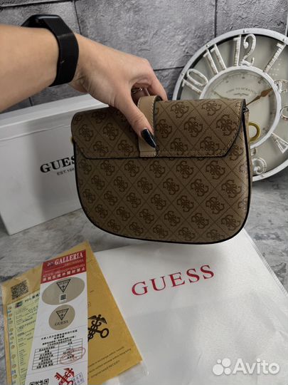 Сумка Guess женская