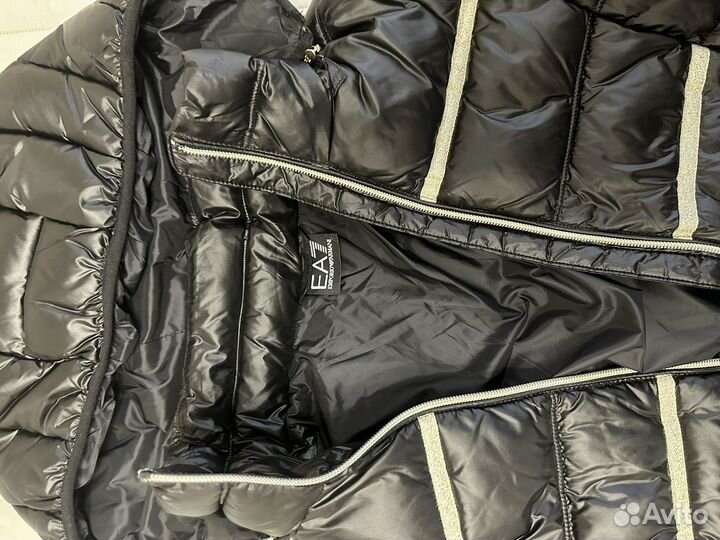 Куртка женская новая