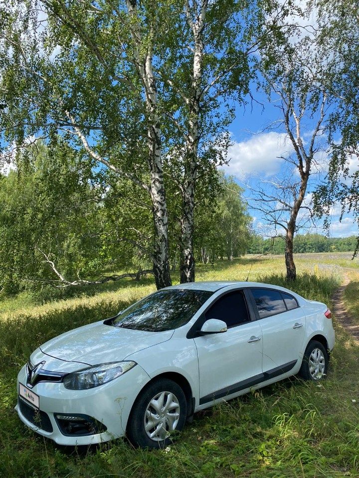 Renault Fluence: фото владельца