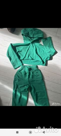 Костюм спортивный