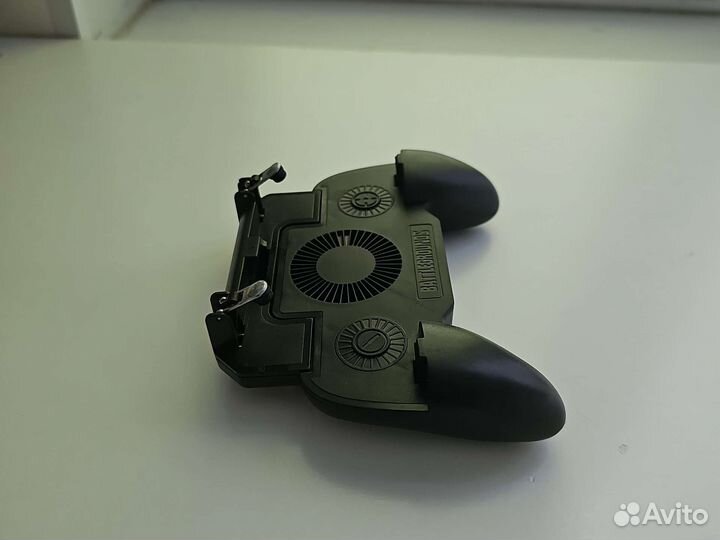 Геймпад джойстик с охлаждением для телефона pubg
