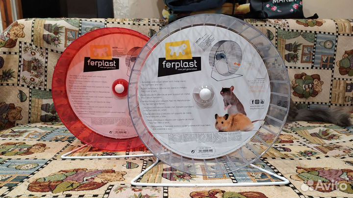 Беговое колесо (24, 30см) для ёжиков и грызунов