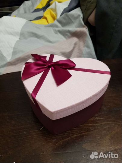 Подарочные коробки