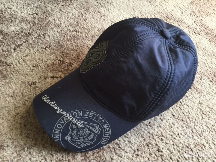 Кепки разные