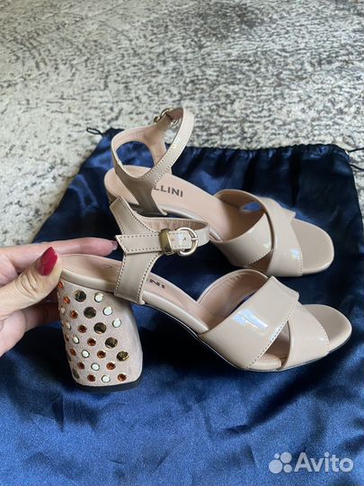 Босоножки Pollini 36 оригинал новые