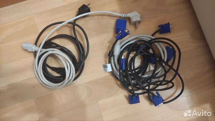Кабель для компьютера