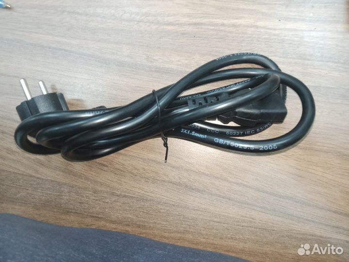 Кабель с13 3х1,5 и с19 3х2,5. в наличии1,5 м.Нов
