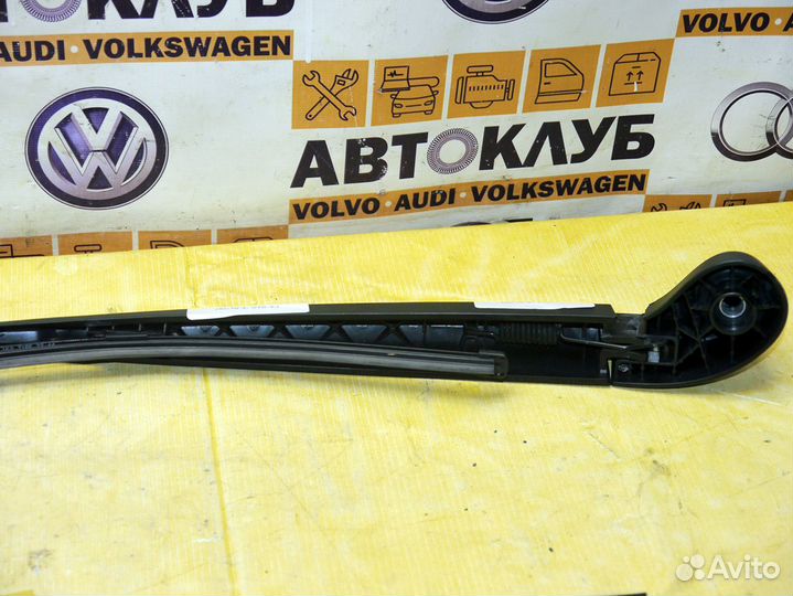 Поводок стеклоочистителя Вольво XC70-2 V70-3