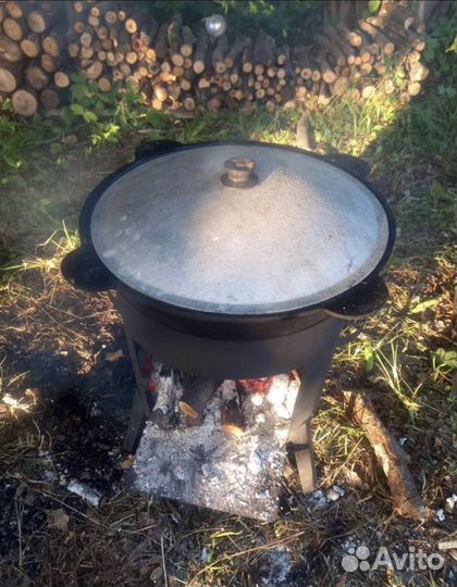 Kазан чyгунный 12 литрoв с печкoй