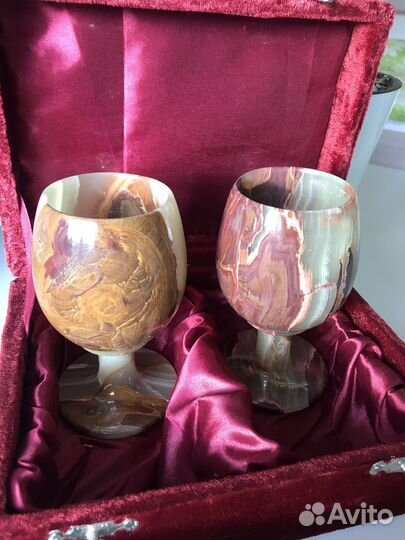 Бокалы из оникса