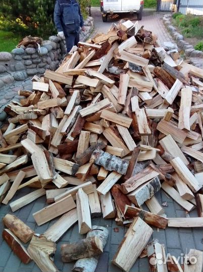 Дрова Ольха от 1 куба с доставкой в Выборге любого