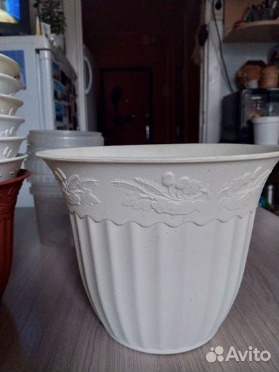 Горшок пластиковый