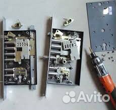 Аварийное вскрытие замков, Установка Врезка Замков