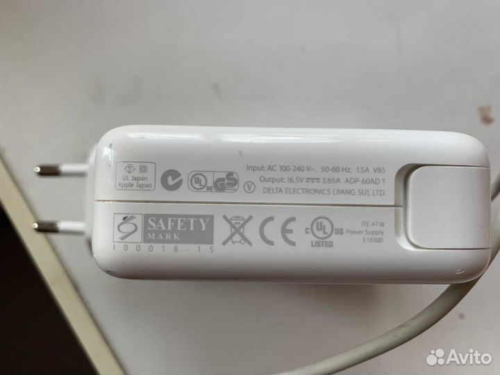 Apple McBook зарядка (блок питания)