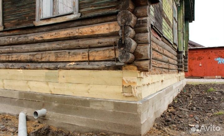 Бригада строителей