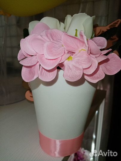 Композиции и букеты из мыльных роз