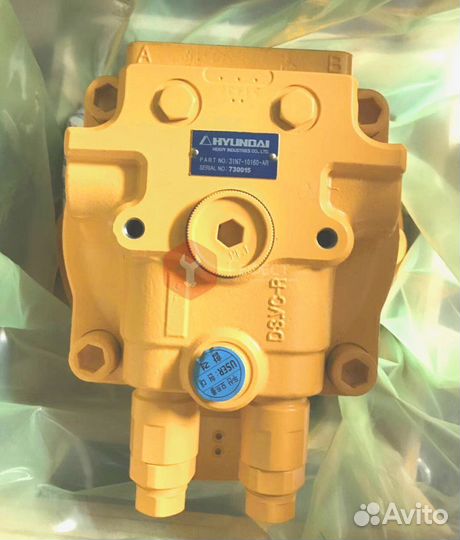 Гидромотор поворота Hyundai R210NLC-9