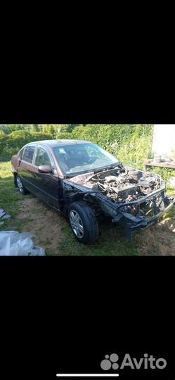 Toyota avensis t220 в разбор, по запчастям