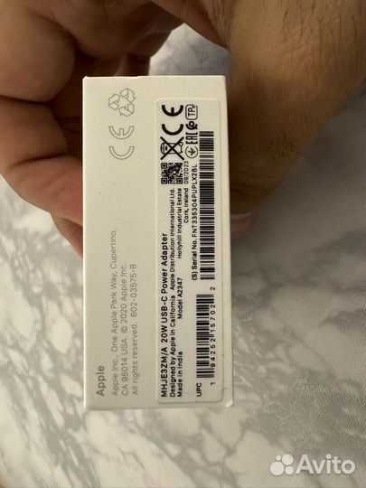 Зарядка на iPhone блок