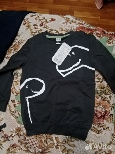 Продам костюм новый