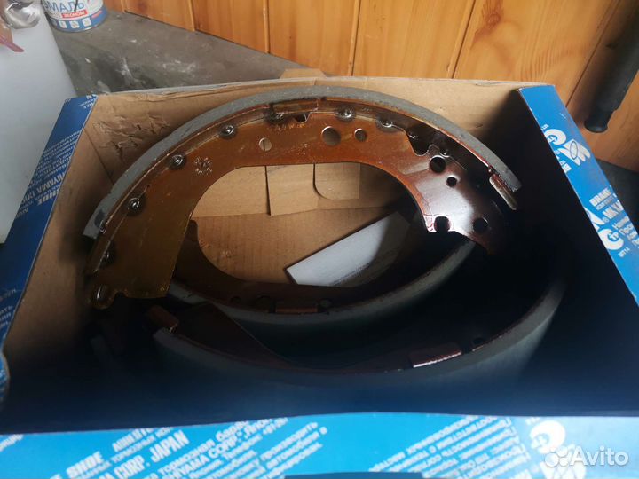 Колодка тормозная барабанная