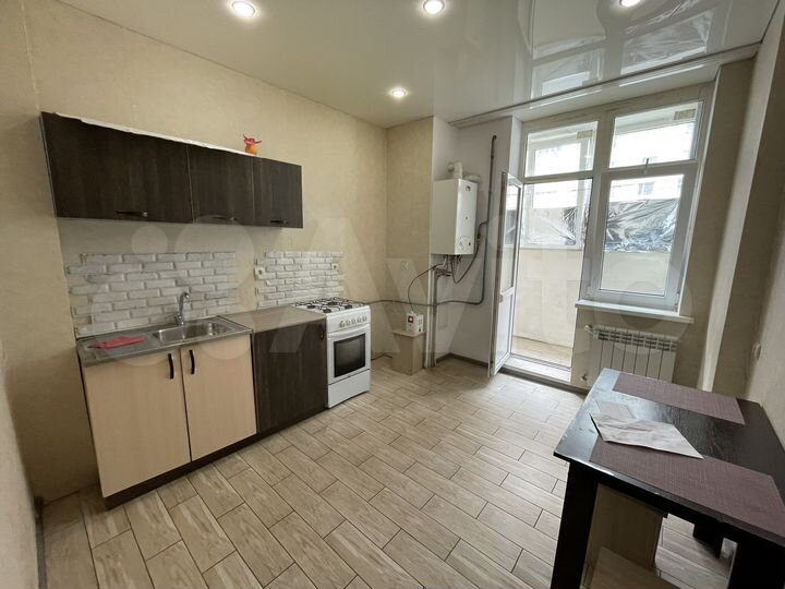 1-к. квартира, 43 м², 1/15 эт.
