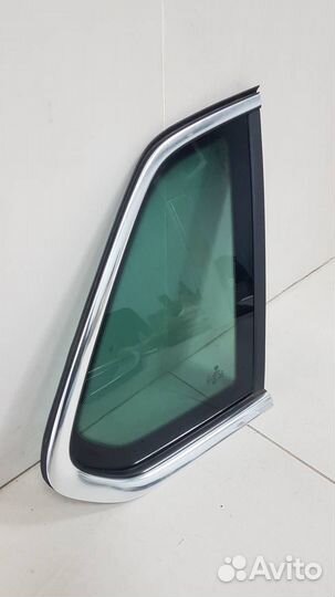 Стекло кузовное глухое правое Volkswagen Tiguan 20