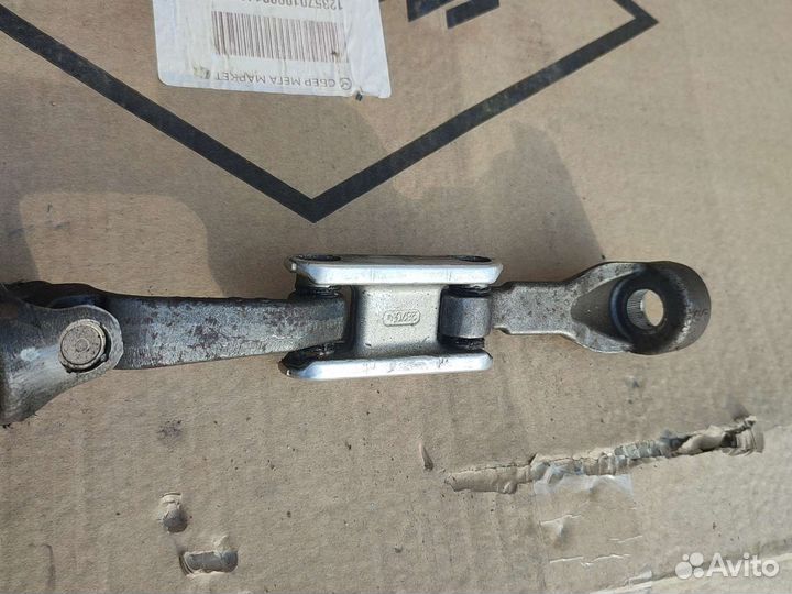 Мерседес рулевой кардан