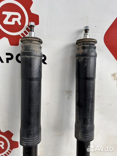 Toyota Corolla E150 Амортизаторы задние
