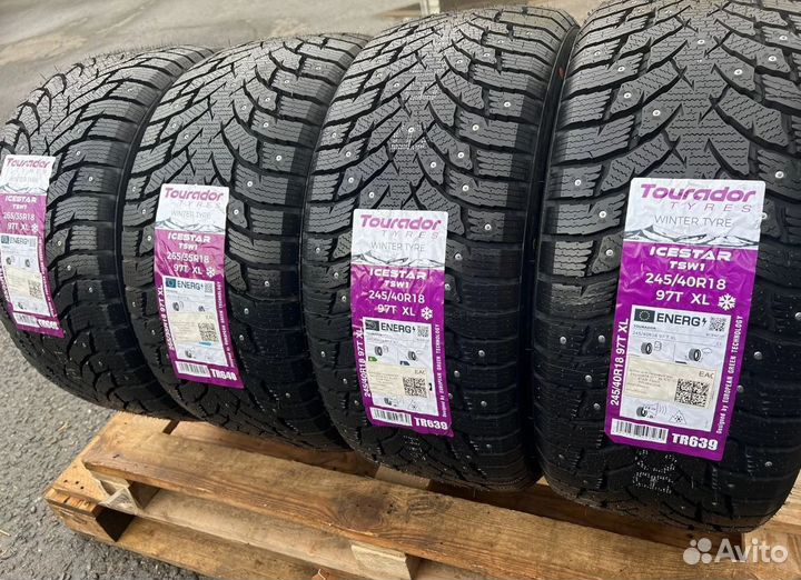 Tourador Ice Star TSW1 245/40 R18 и 265/35 R18 34T