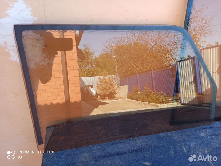 Стекла на передние двери ваз 2107 тонированые