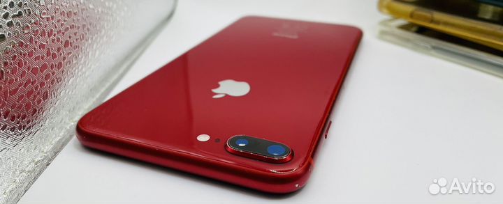 iPhone 8 Plus, 64 ГБ