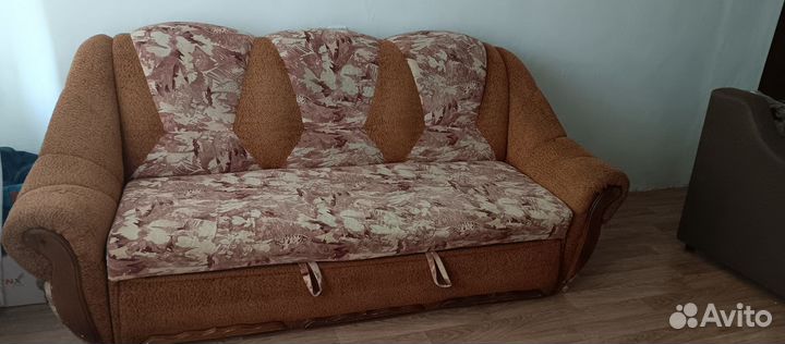 Угловой диван бу