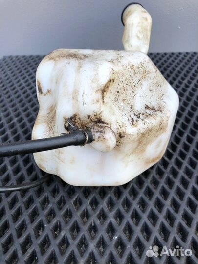 Масляный бачок Suzuki Lets 1/2